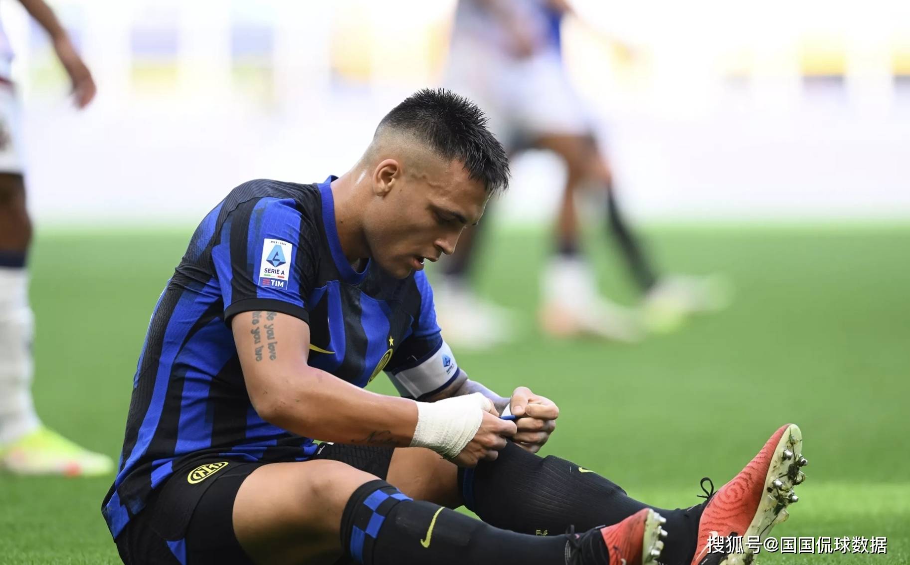 yy易游官方首页包含西汉姆冲刺阶段队长鼓劲，志在意甲名次提升，更衣室稳定，阵容厚度经受考验的词条